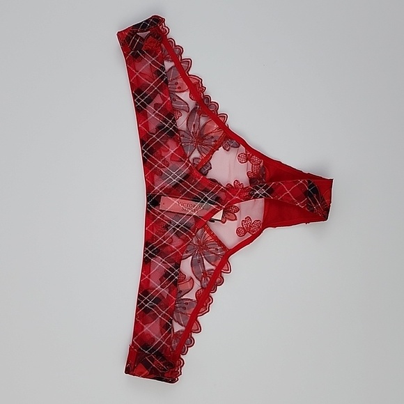 Victoria's Secret 2 Prs Red Very Sexy + Incredible Thong String Panties Sz Large - Picture 6 of 16